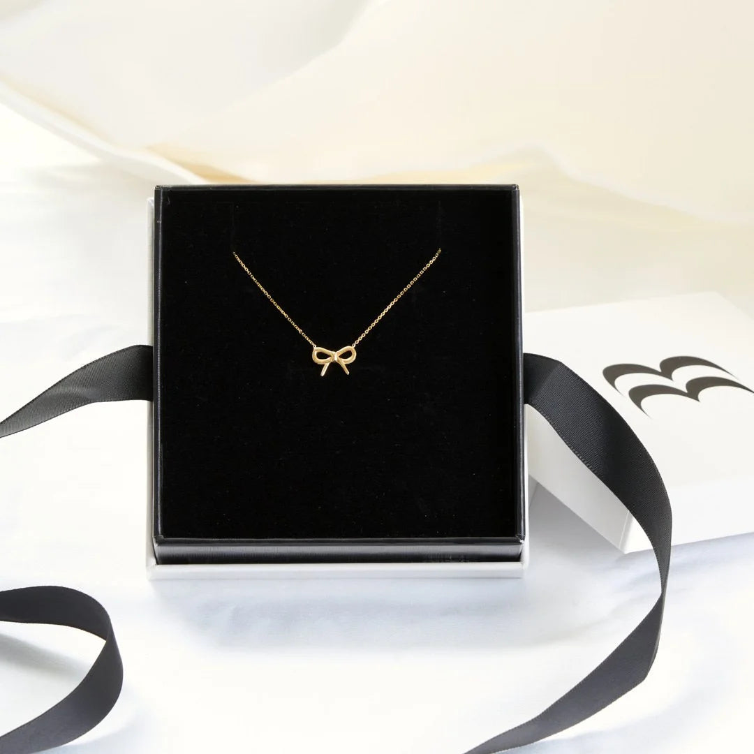 9ct Gold Bow Necklace