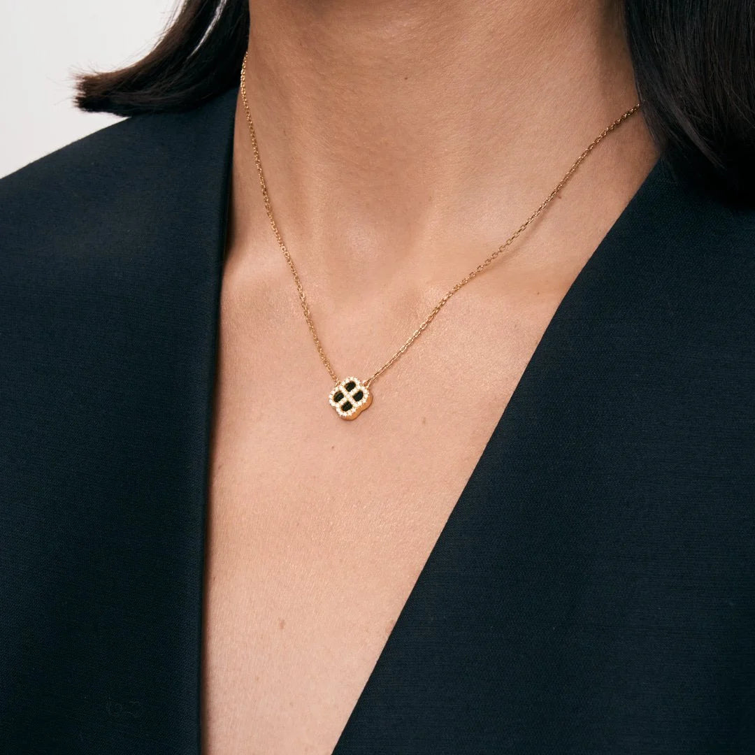 Black Agate Clover Necklace