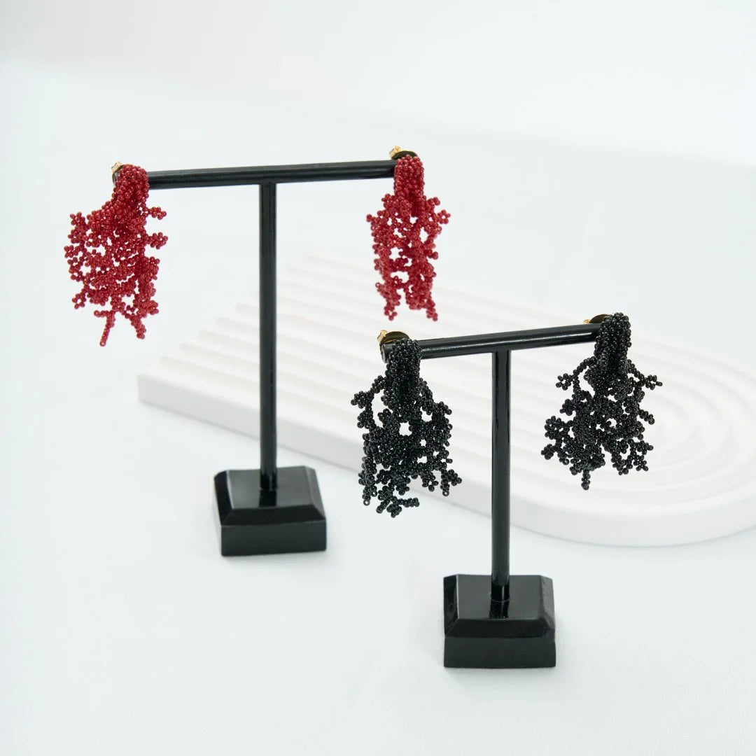 Alga Earrings Black