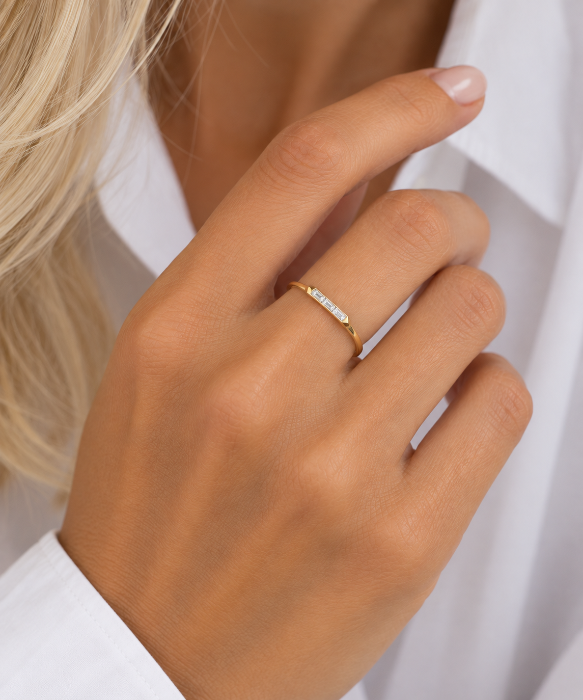 9ct Gold Baguette Bar Ring