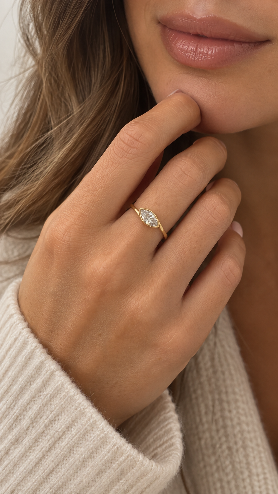 9ct Gold Marquise Bezel Ring