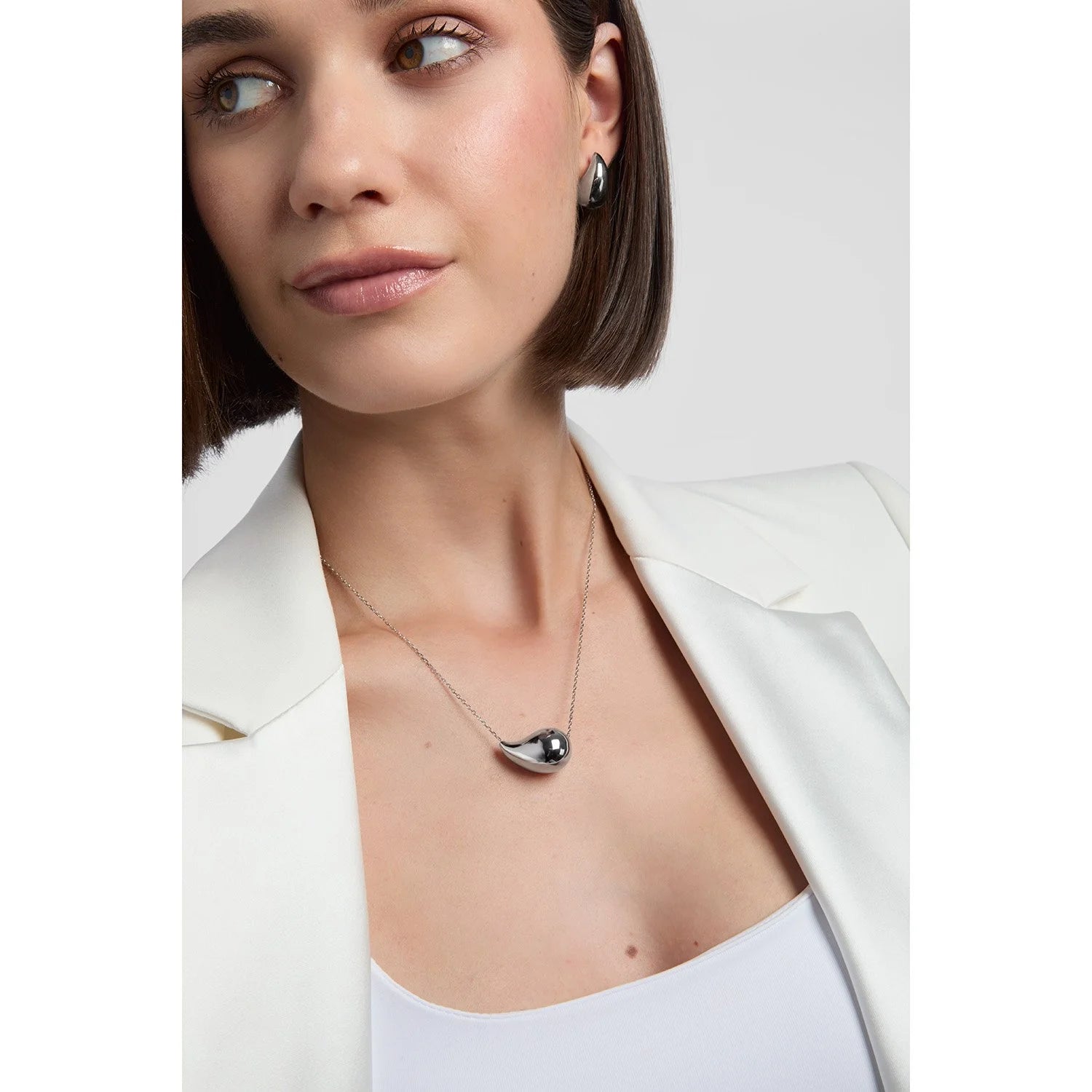 Silver Teardrop Necklace