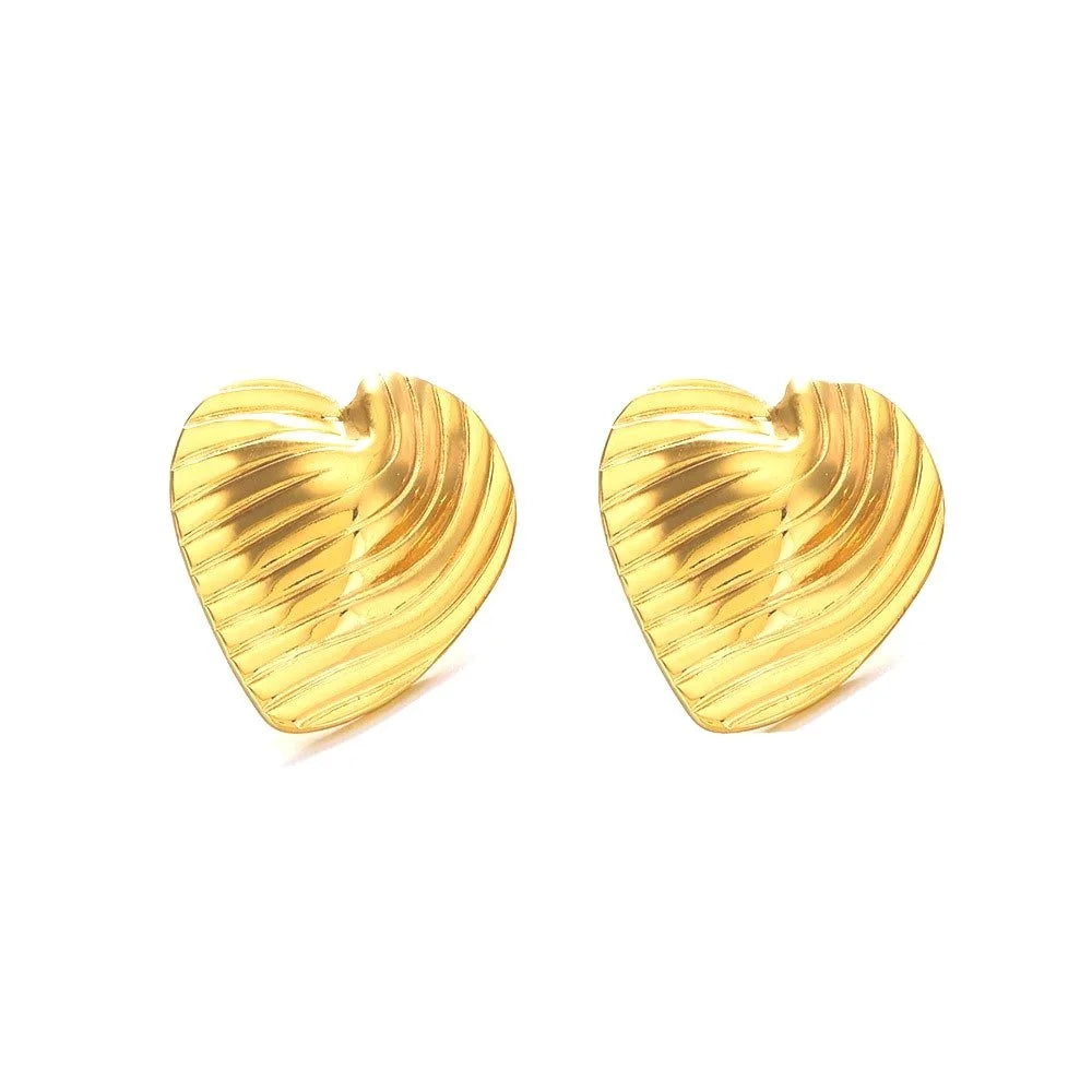 Statement Heart Stud