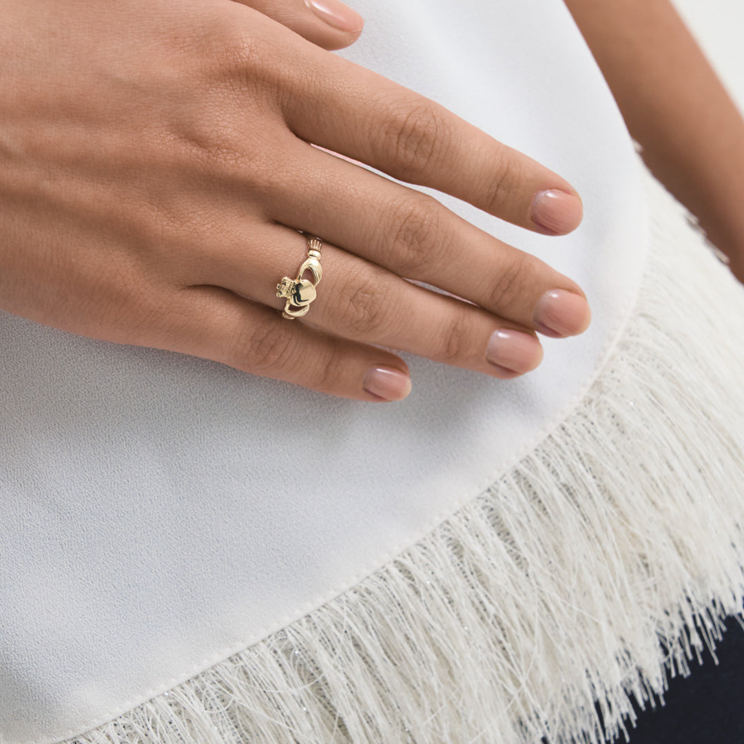 9ct Gold  Claddagh Ring