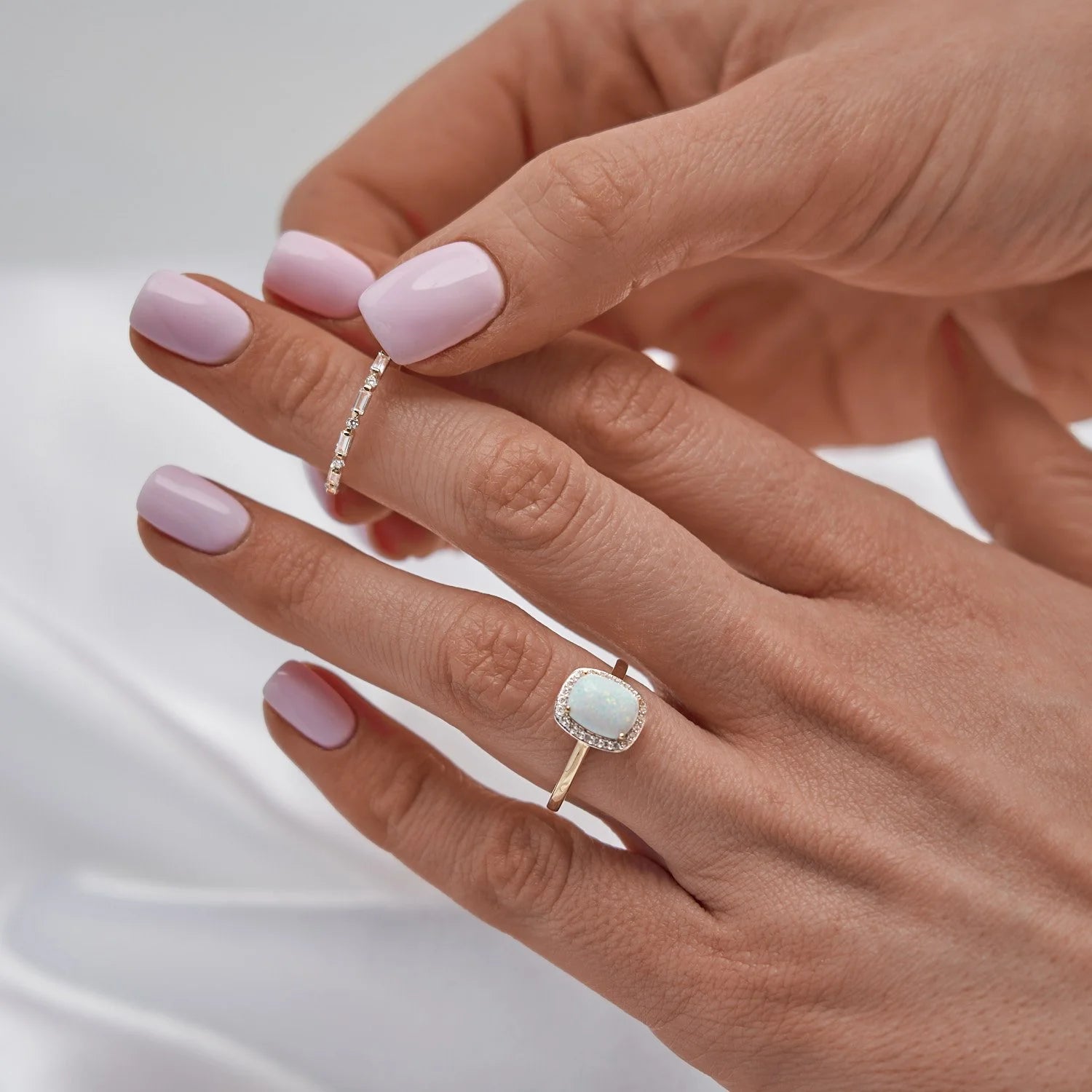 9ct Gold  Opal Ring
