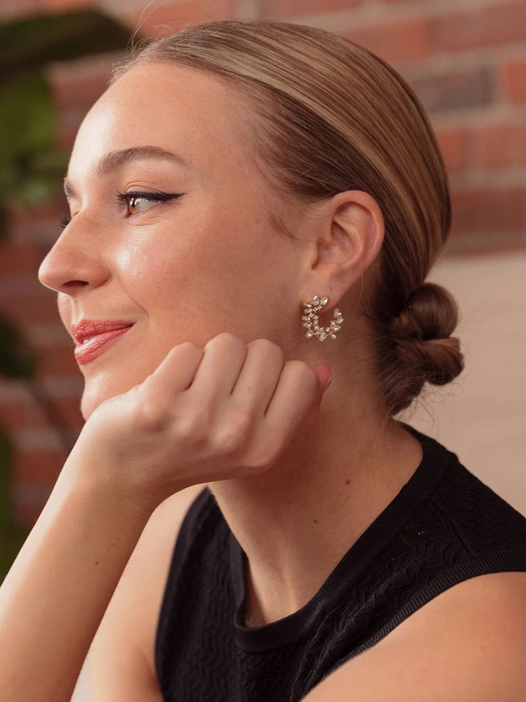 Lupe Crescent Earrings