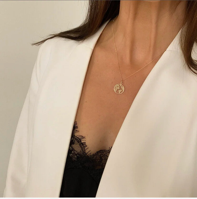 9ct Gold World Pendant
