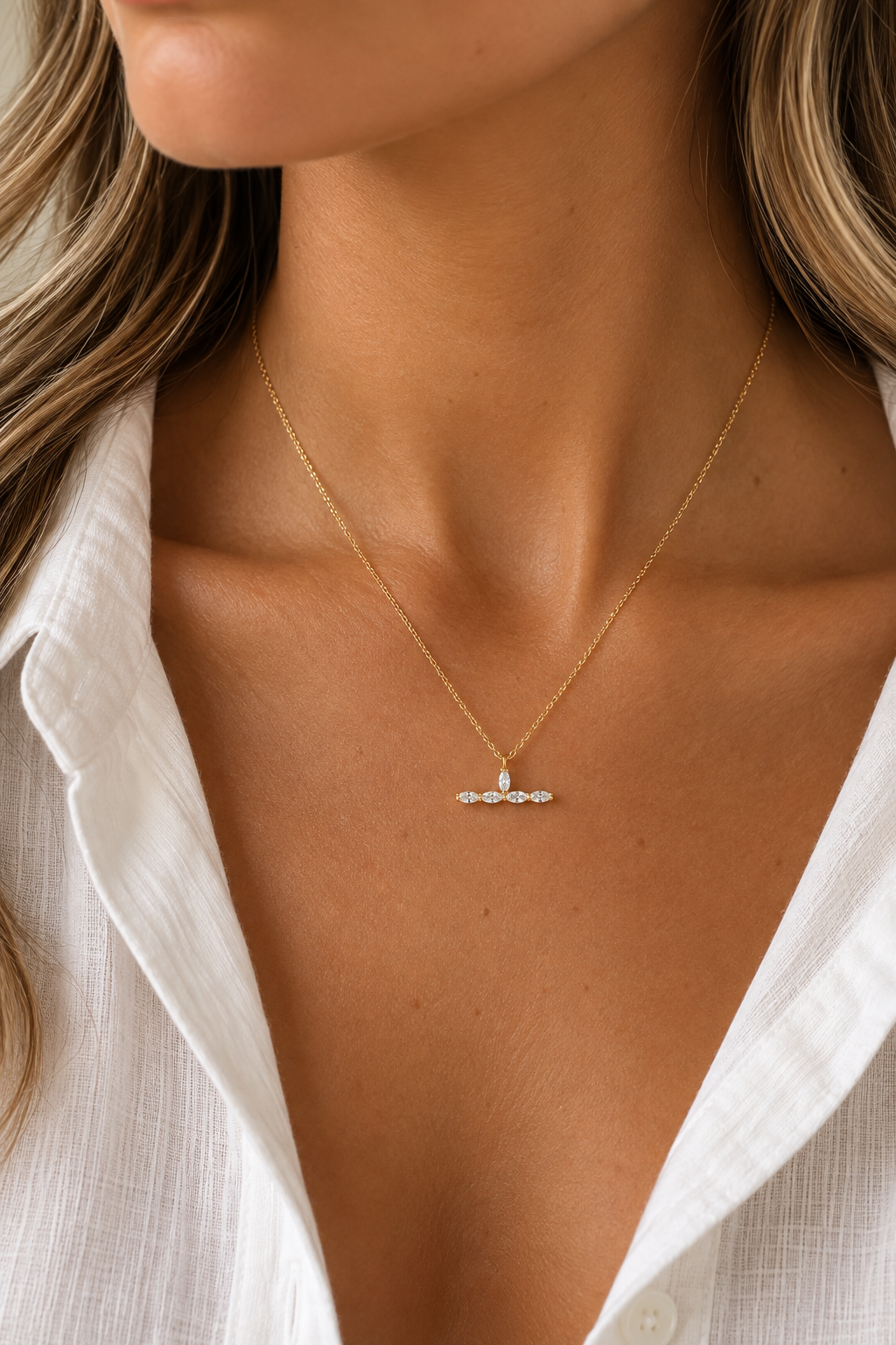 9ct Gold T-Bar Cluster Necklace