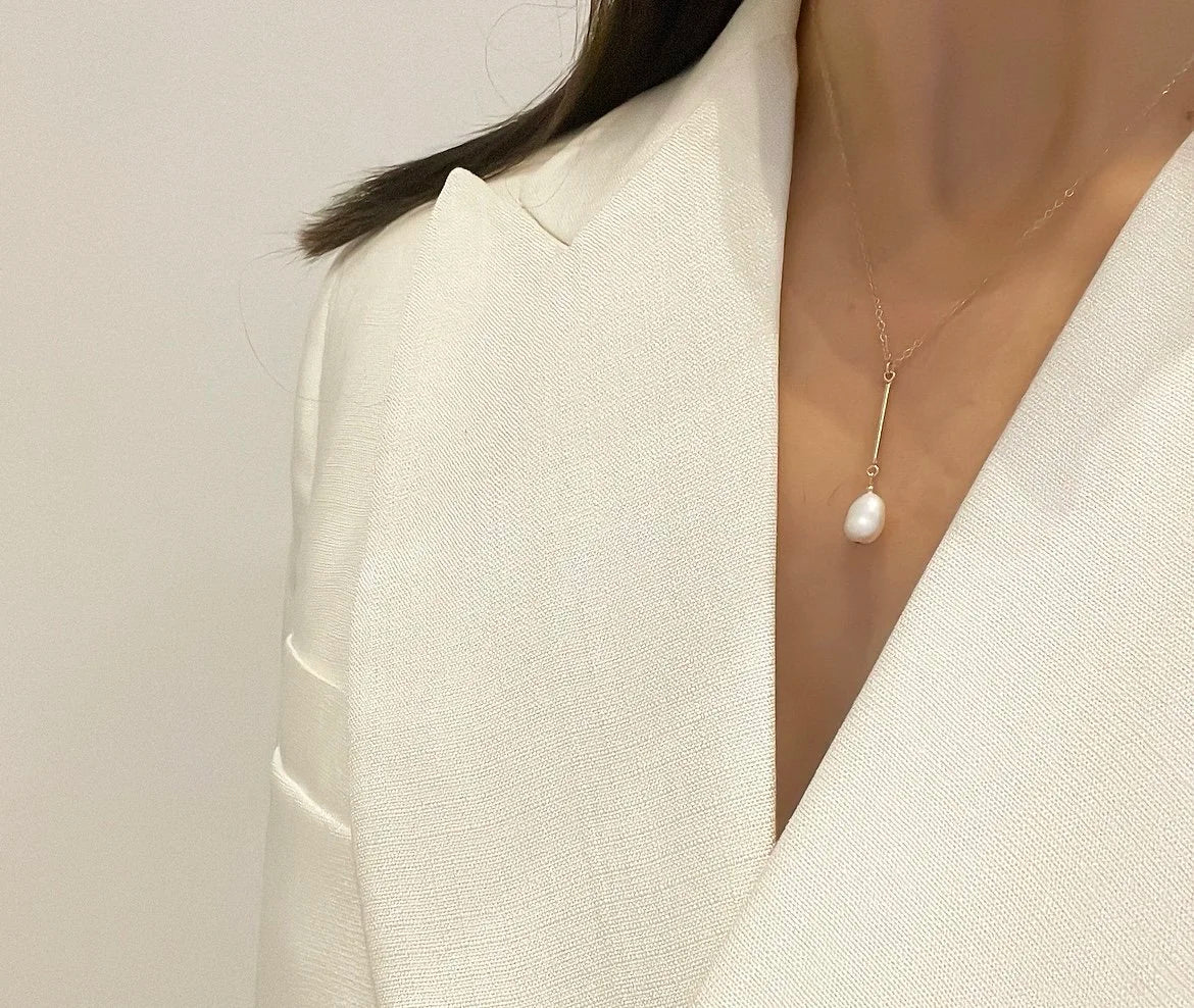 MoMuse Pearl Drop Necklace
