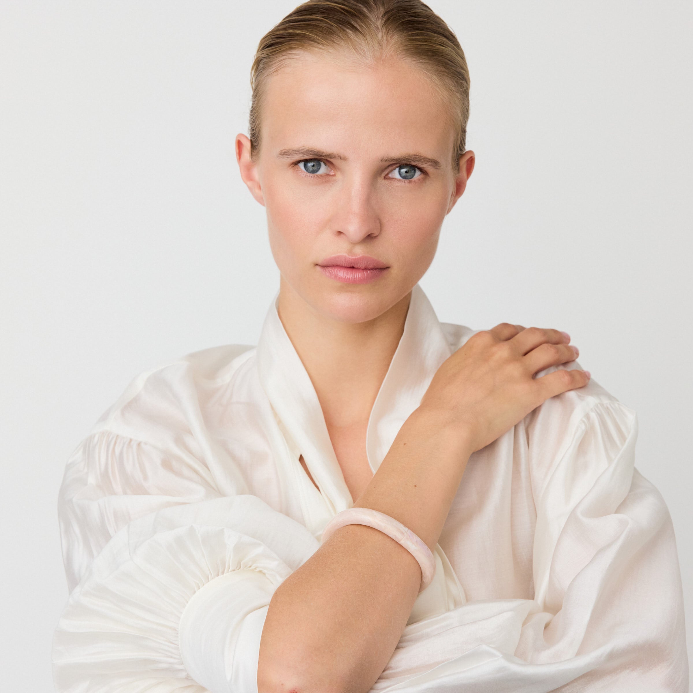 Soft Edge Bangle Ivory Rose Marble